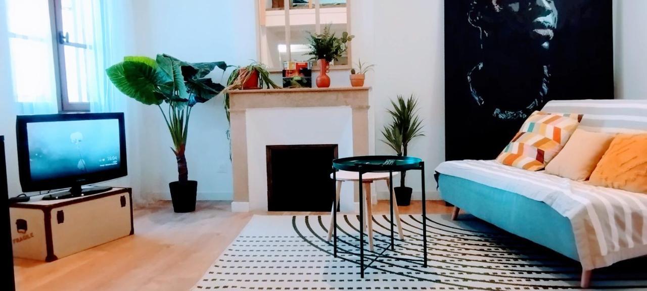 La Maison Des Nomades Netflix Disney Prime Video Lejlighed Avignon Eksteriør billede
